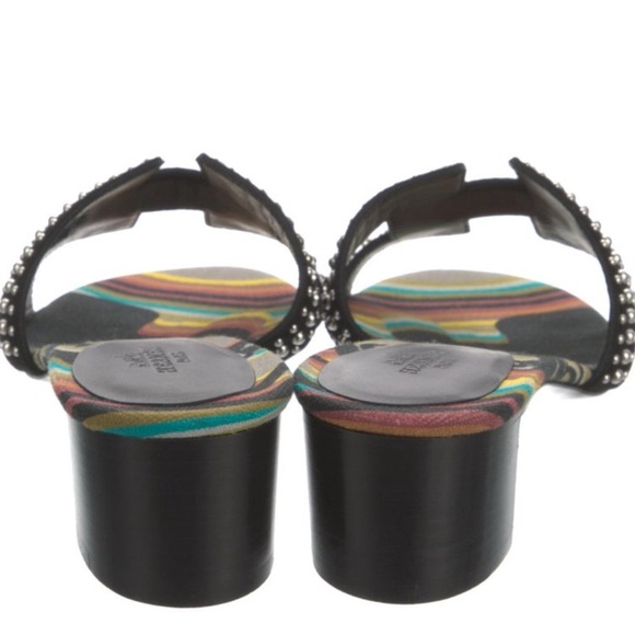 Hermes Oasis Limited Edition Suede Studded Sandals size 6 - Picture 2 of 3